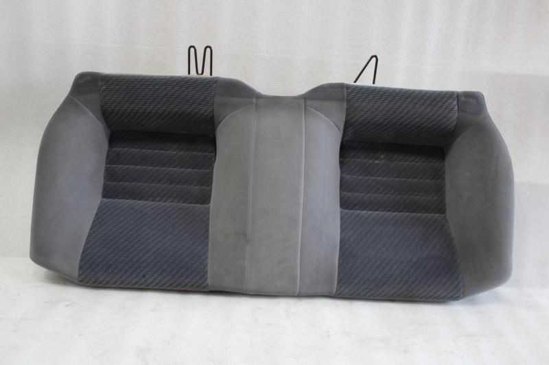 1990 1991 1992 1993 TOYOTA CELICA GTS LIFTBACK REAR SEAT BOTTOM BENCH GRAY CLOTH