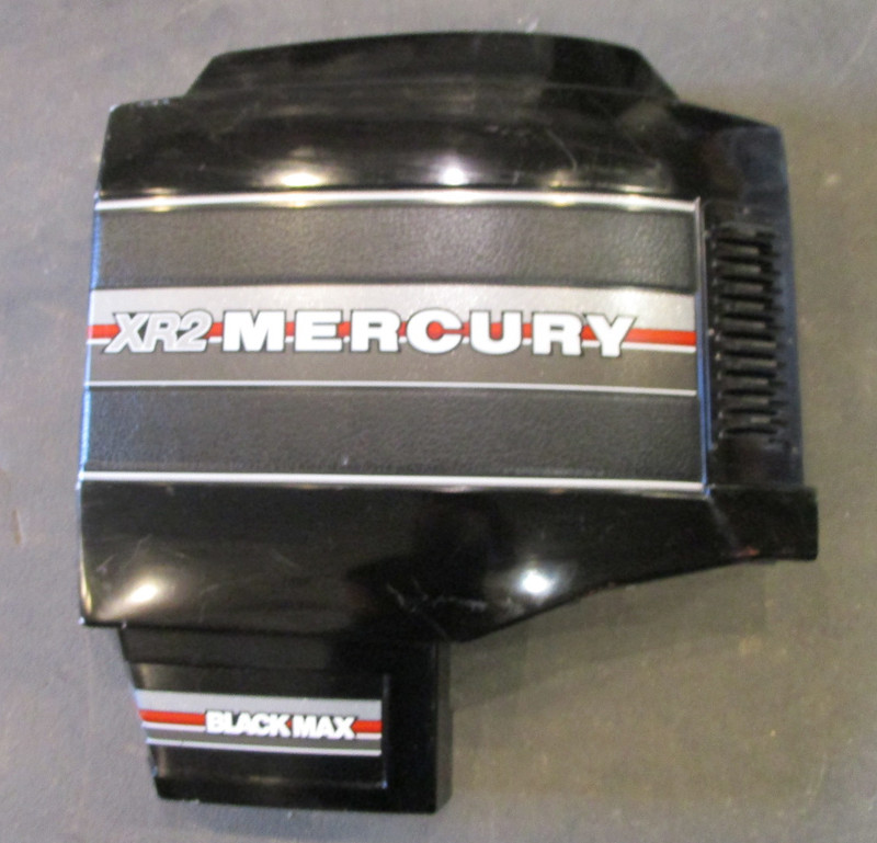 7619A4 Mercury Black Max V-135 V-150 XR2 STBD Right Engine Cowling Motor Cover
