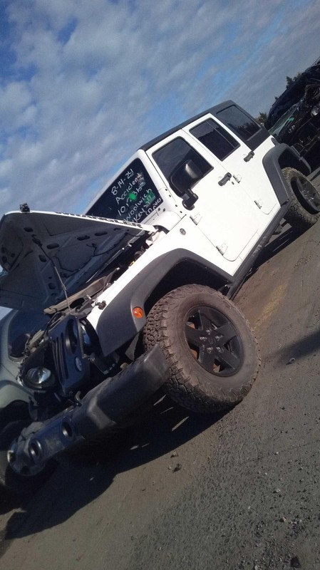 2016 Jeep Wrangler 4WD Transfer Case Assembly OEM 52123497AA 131K Miles