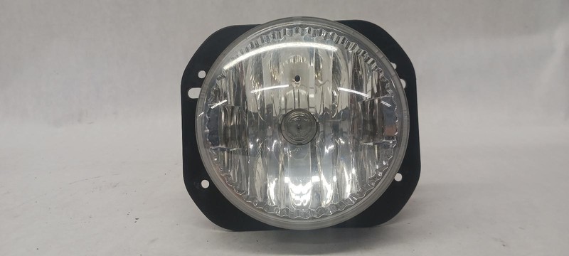 23-'24 RAM PROMASTER 2500 VAN Right passenger fog light OEM Grade A!