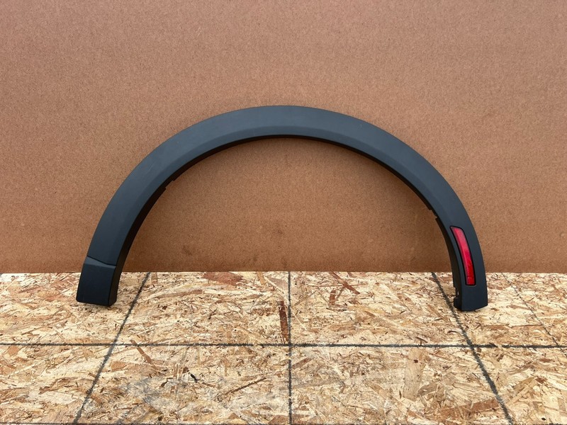 FORD MUSTANG MACH-E 2021-2026 OEM REAR LEFT DRIVER WHEEL ARCH MOLDING FLARE