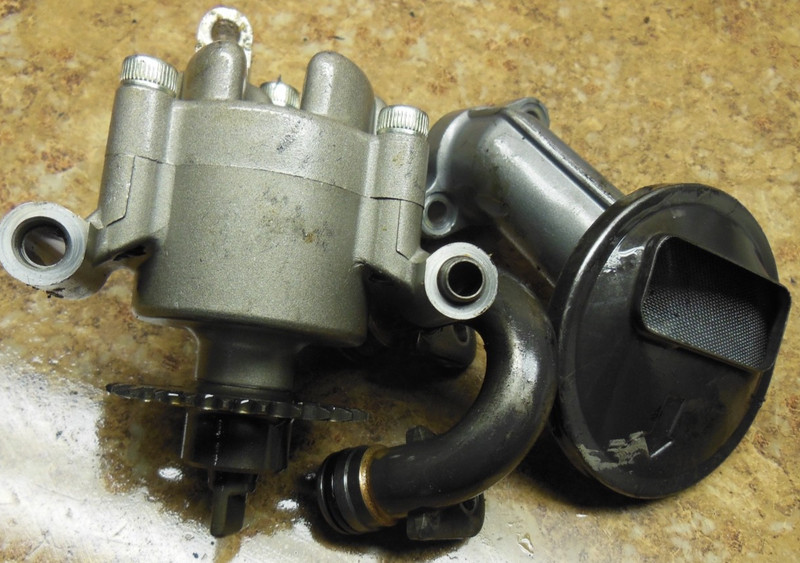 2007 Yamaha FJR1300 FJR 1300 Engine Oil Pump Gear Screen Sump Parts Motor 07