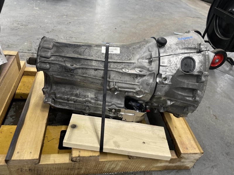 18-'19 MERCEDES GLC300 Auto Transmission AWD 39k miles 6 Month Wnty!