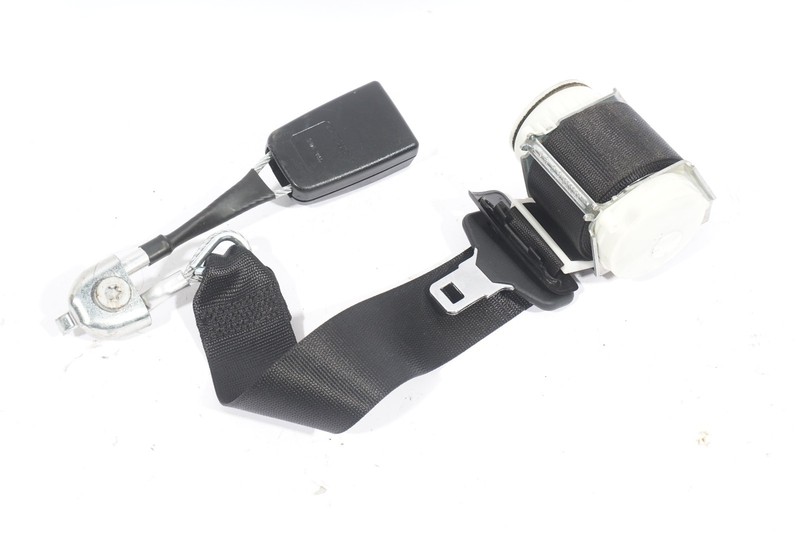 2008 - 2011 MERCEDES BENZ C300 W204 REAR CENTER BLACK SEAT BELT RETRACTOR OEM