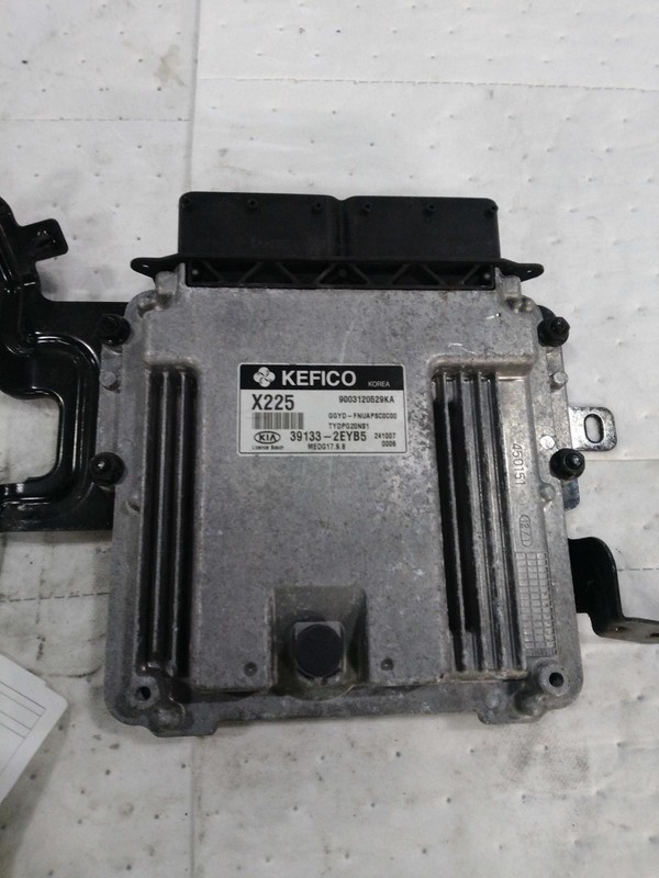 2015 KIA FORTE Engine Control Module ECM 2.0L OEM 391312EYB3 135k Miles