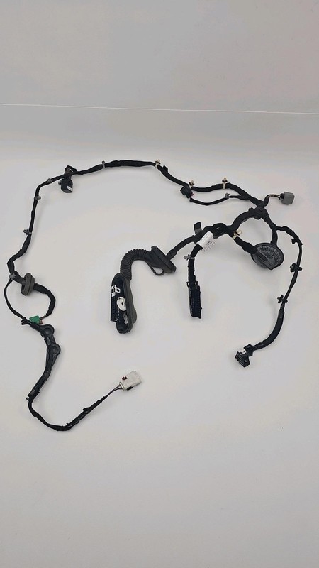 20-22 Chevrolet Silverado 1500 Crew Left Front Door Wiring Harness OEM 84820707