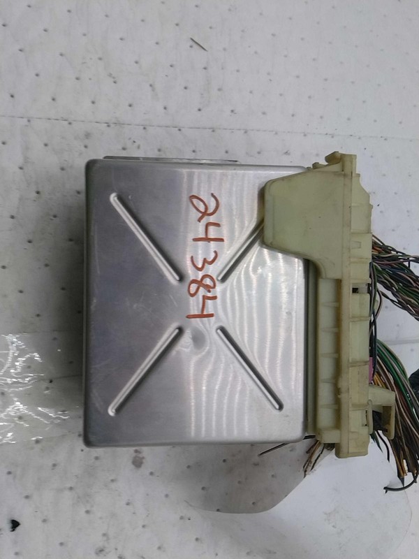 2005 VOLVO XC90 Engine Control Module ECM OEM 30668478 270K Miles Blue