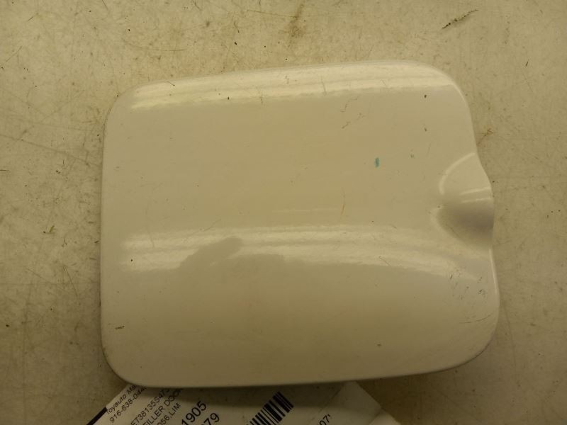 05 TOYOTA TUNDRA LIMITED FUEL FILLER DOOR WHT-056