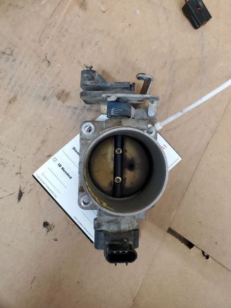Throttle Body Throttle Valve Assembly Gasoline Fits 98-04 CROWN VICTORIA 272831