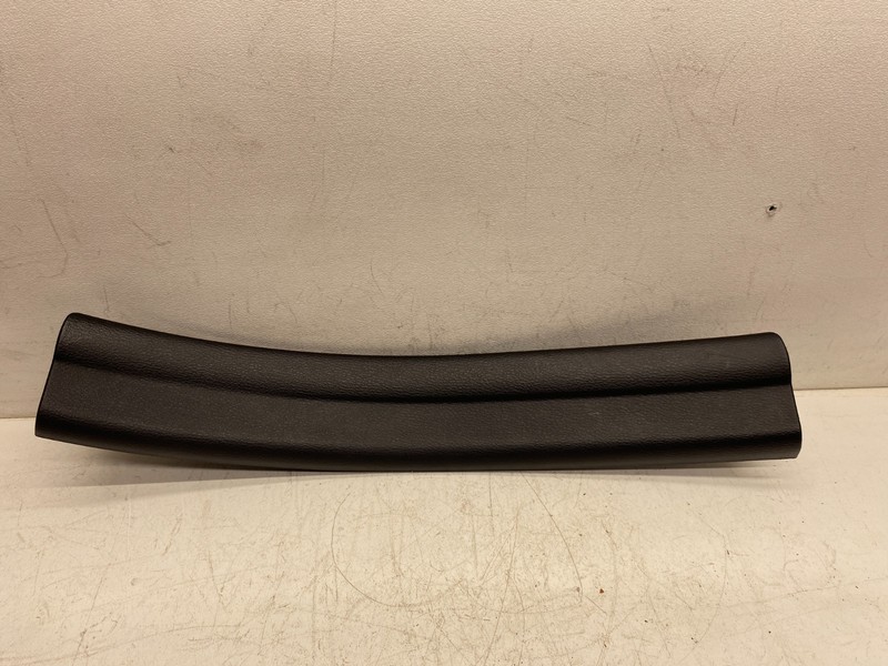 2016-2019 BMW X1 LEFT REAR DOOR SILL PLATE TRIM COVER PANEL BLACK OEM