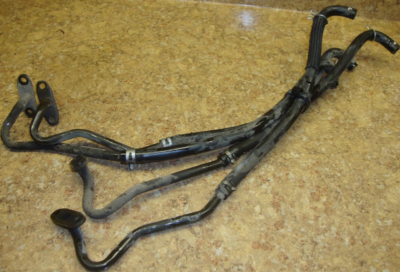 2003 Suzuki GSF1200 GSF 1200 Bandit Second Pair Exhaust Air Tubes Hose Lines 03