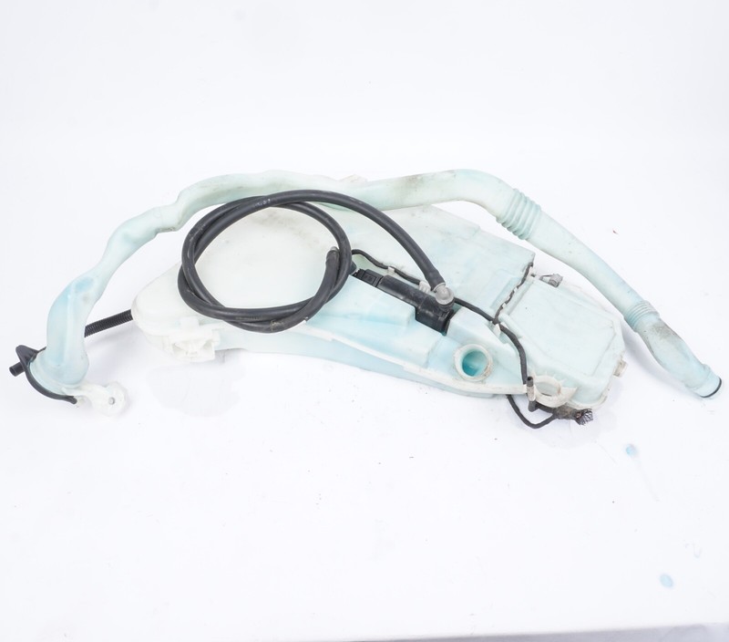 2010 - 2015 BMW 750i WINDSHIELD WASHER BOTTLE TANK MOTOR 8050439 OEM