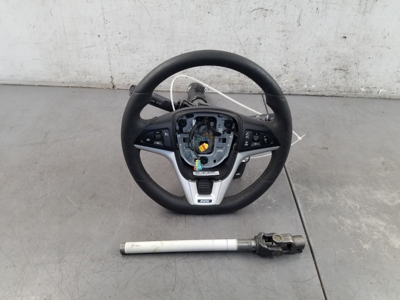 2014 Chevy Camaro SS Steering Wheel / Column / Key #2605 B7