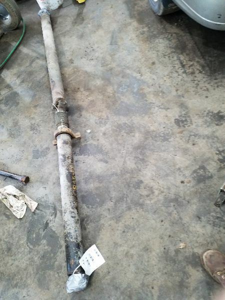Rear Drive Shaft Classic Style 2WD 6 Speed Fits 04-07 SIERRA 2500 PICKUP 187757