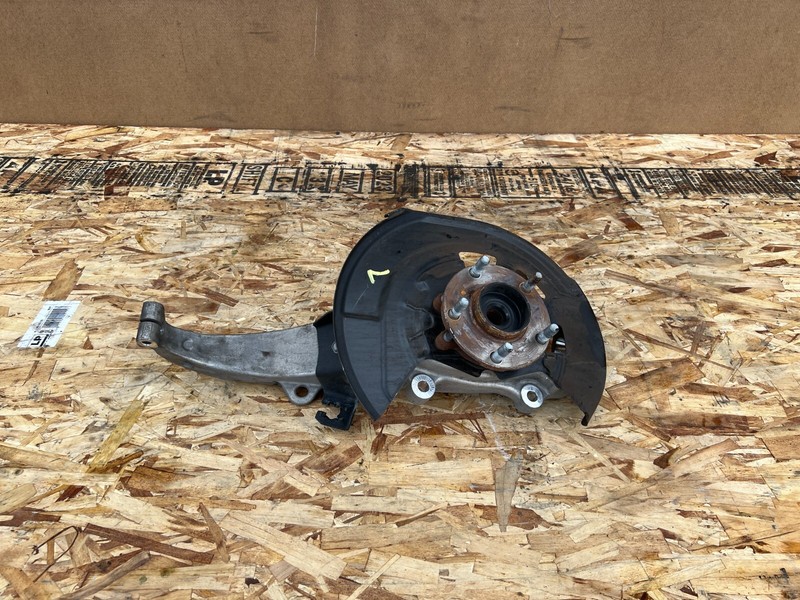 INFINITI Q50 Q60 2014-2023 OEM FRONT LEFT DRIVER SPINDLE KNUCKLE BEARING RWD ASY