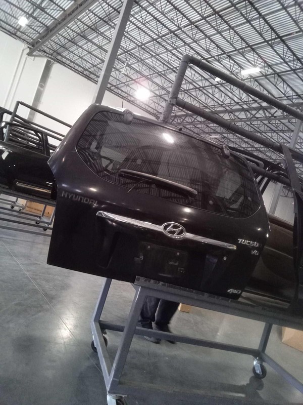 Used Deck Lid fits: 2005 Hyundai Tucson w/privacy tint glass opt 8719 w/rear wip