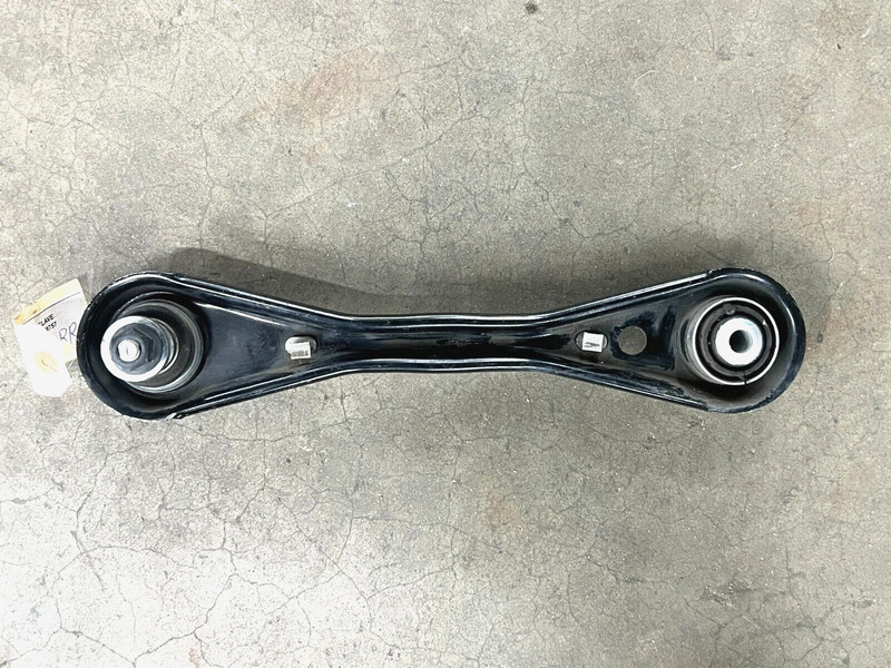 ⭐2018-2024 BUICK ENCLAVE FWD REAR RIGHT PASS LOWER CONTROL ARM OEM LOT2578