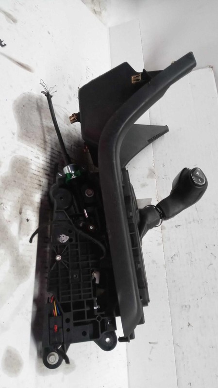 Used Automatic Transmission Shift Lever Assembly fits: 2021 Chevrolet Colorado