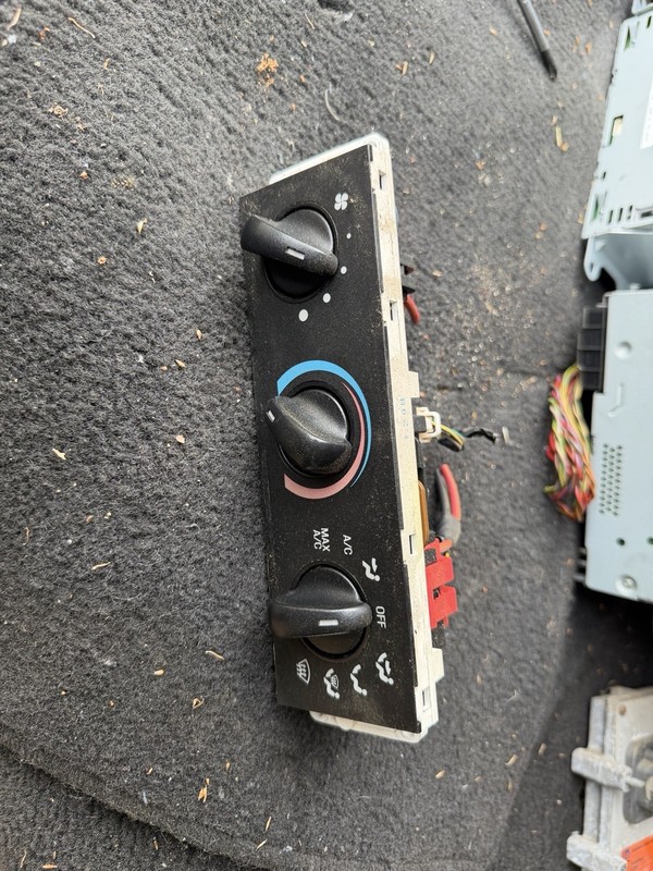 1998-2001 Ford Explorer 98-00 Ranger Heat A/C Temperature Climate Control HVAC