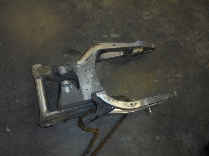 2005 Honda CBR1000RR CBR 1000 RR CBR1000 Rear Back Swingarm Swing Arm Sub Frame
