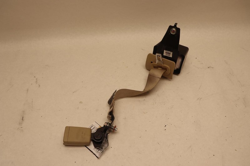 2017-2018 GENESIS G80 REAR CENTER MIDDLE SEAT BELT W/ BUCKLE OEM