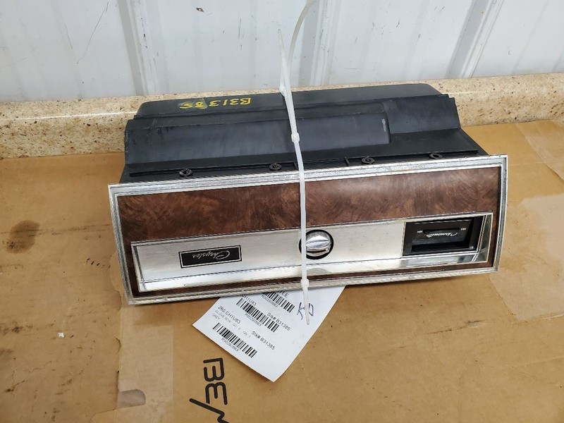 CHRY-NY-R 1983 Glove Box 292663