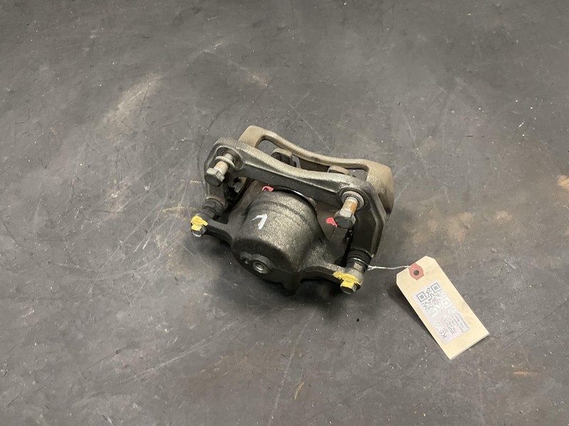 Front Left Brake Caliper 2018 Kia Sportage 2017 2019 2020 2021 2022