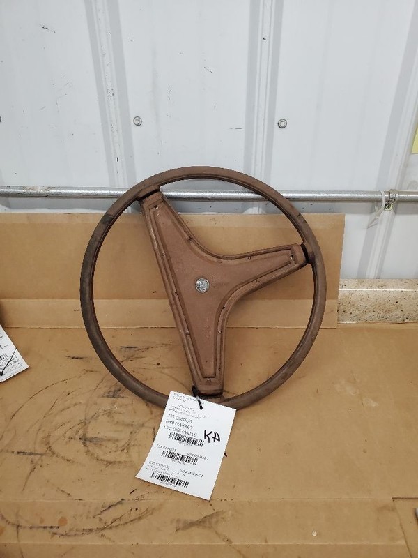 LESABRE 1975 Steering Wheel 299179