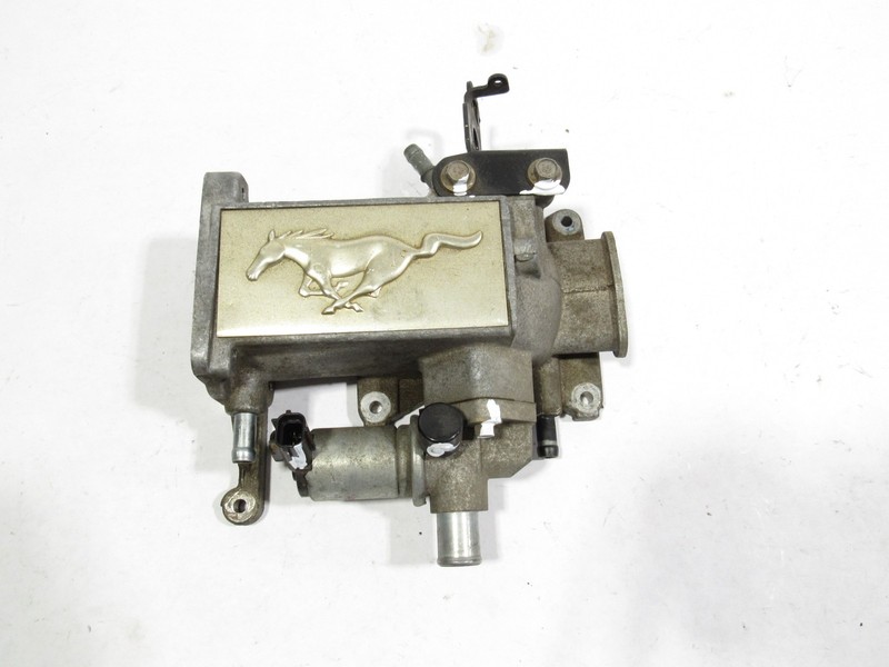 99-04 Ford Mustang GT 1999 4.6L RWD Throttle Body Upper Manifold Intake Plenum |