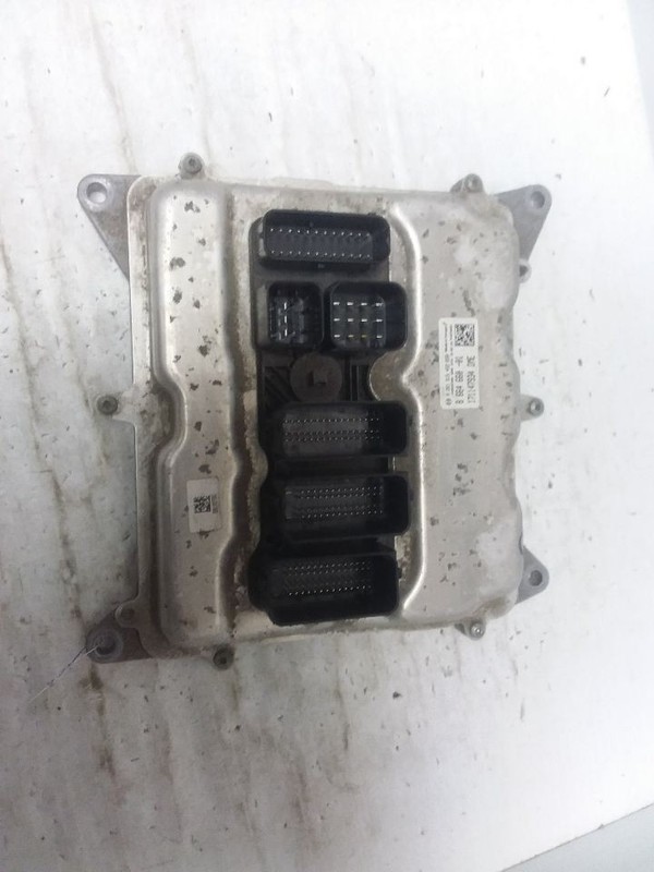 Engine ECM Electronic Control Module Fits 14-18 BMW 320i 8664660