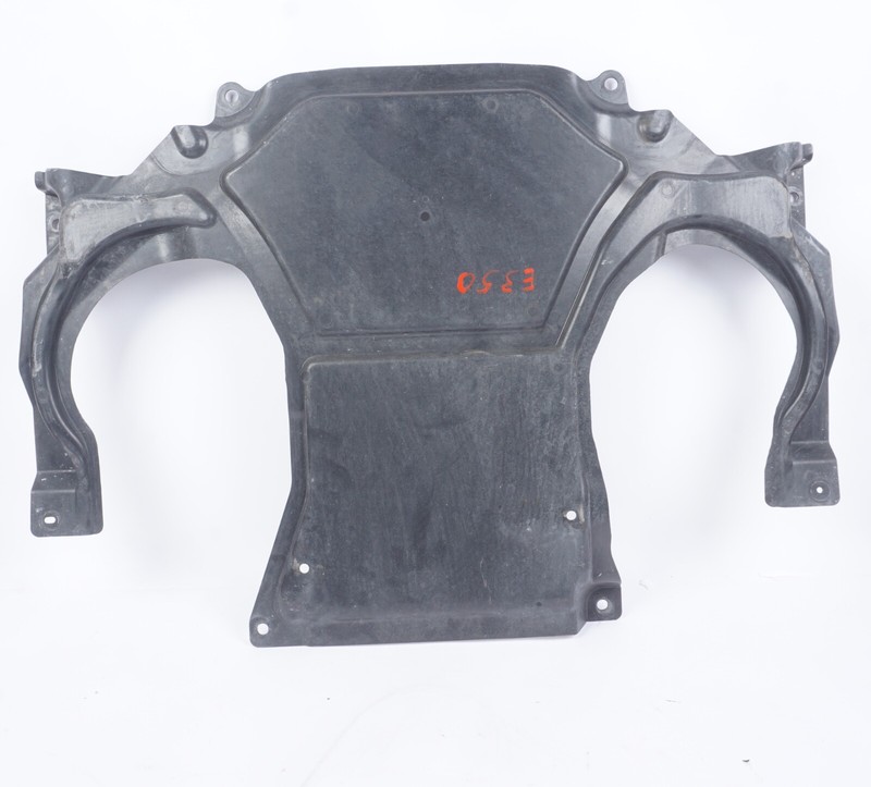08-17 Mercedes W204 E350 RWD ENGINE PROTECTION BELLY PAN SHIELD SPLASH GUARD