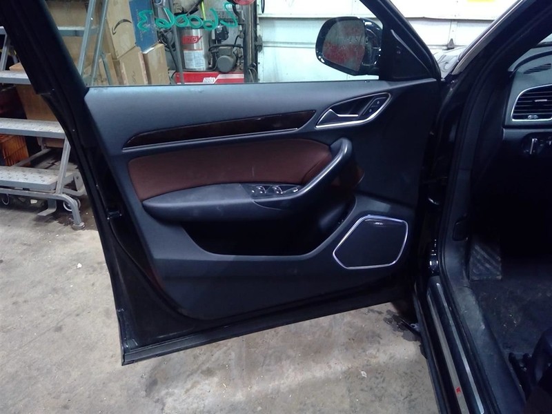 Q3 2016 Driver Left Front Door Trim Panel 1755827