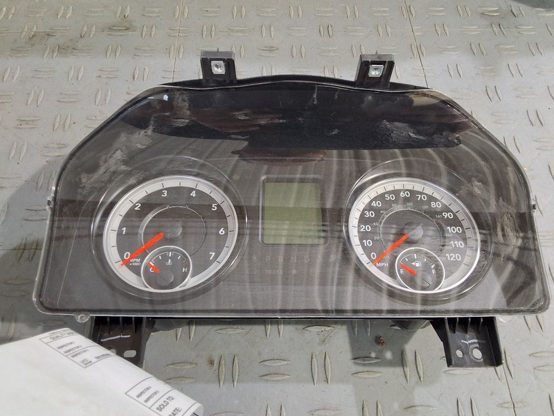 2018-2020 Dodge Ram 1500 Speedometer Instrument Cluster 3.6 120 MPH 3.5in Screen