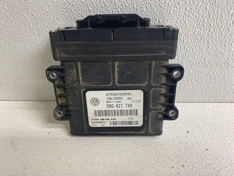 2015 Volkswagen Beetle Transmission Computer Control Module TCU TCM 09G 927 749