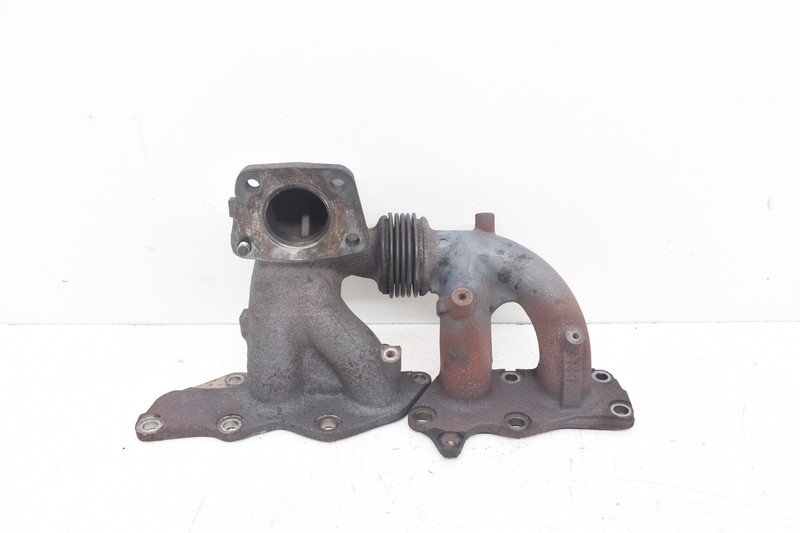 2008 Mazda Mazdaspeed 3 2.3L Turbo Engine Exhaust Manifold OEM KW95