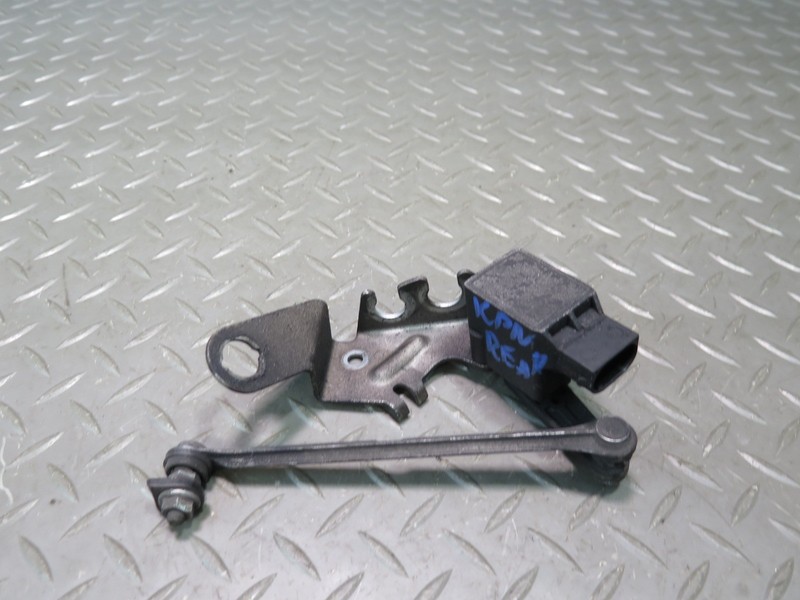 1999-2004 PORSCHE 911 996 REAR SUSPENSION HEIGHT LEVEL SENSOR