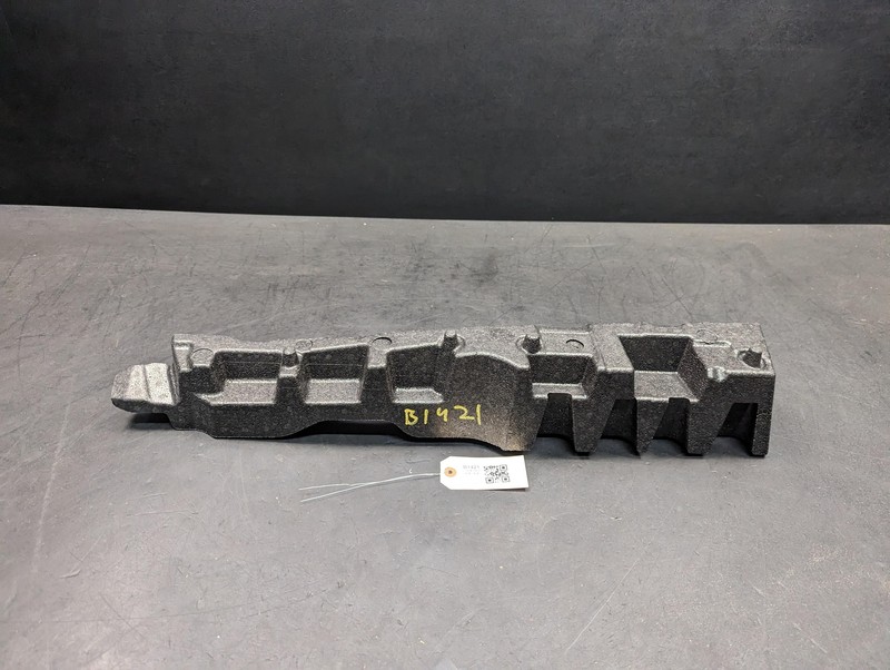 Rear Trunk Floor Right Foam Pad Insulator 2018 BMW X1 7425356 2016 - 2020 2021
