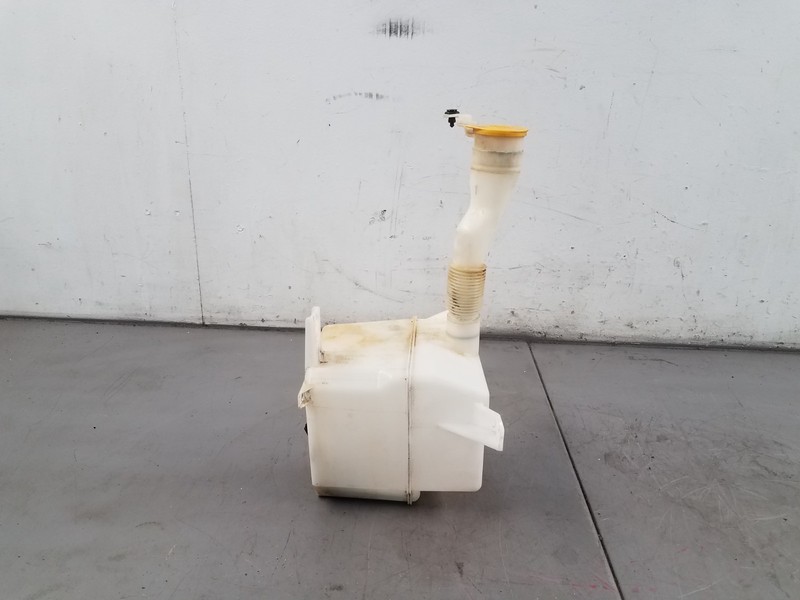 2010 Subaru WRX STi Windshield Washer Reservoir / Pump #7397 E4