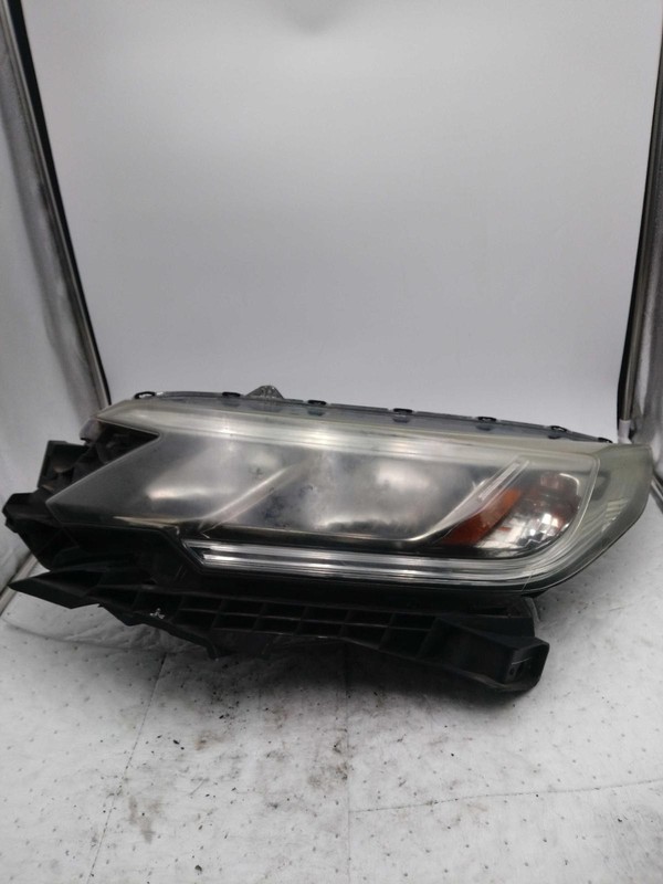 2015 Honda CR-V Left Headlight Assembly Blue YELLOW LENS 106K Miles OEM