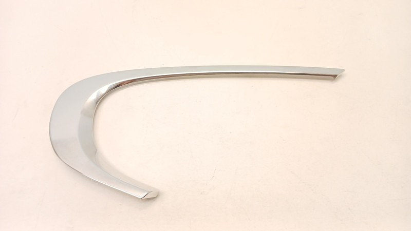 16-19 JAGUAR X260 XF SEDAN GLASS WINDOW QUARTER TRIM REAR RIGHT OEM 052725B