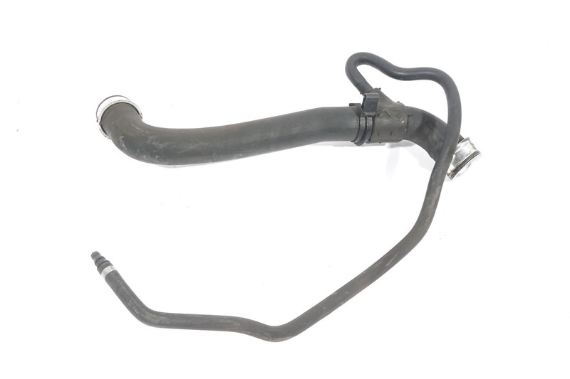 2010 - 2013 MERCEDES BENZ E350 4MATIC UPPER RADIATOR COOLANT HOSE OEM