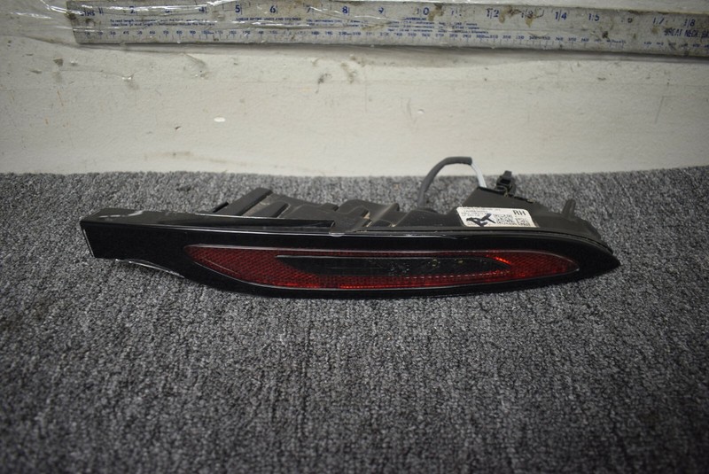 2020 RANGE ROVER EVOQUE RIGHT SIDE TAILGATE FACTORY OEM