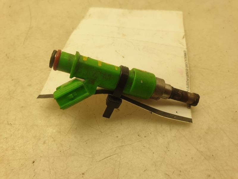 13 14 15 16 17 18 LEXUS ES300H FUEL INJECTOR