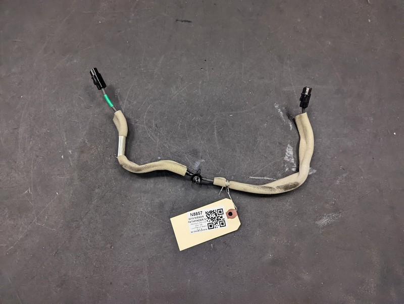 Audio Equip USB Wire Cable 2018 Nissan Pathfinder 28088-9PJ7D 2016 2017 - 2020