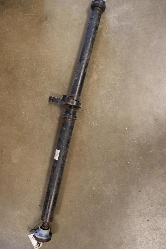 2013-2014 AUDI S5 AWD 3.0L A/T REAR DRIVE SHAFT CARDAN DRIVESHAFT OEM