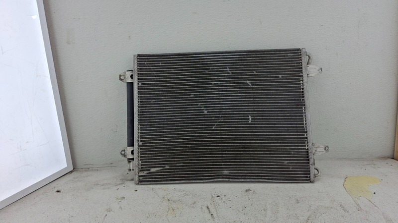 2012-2015 Volkswagen Passat OEM 2.0L Radiator TDI A/C
