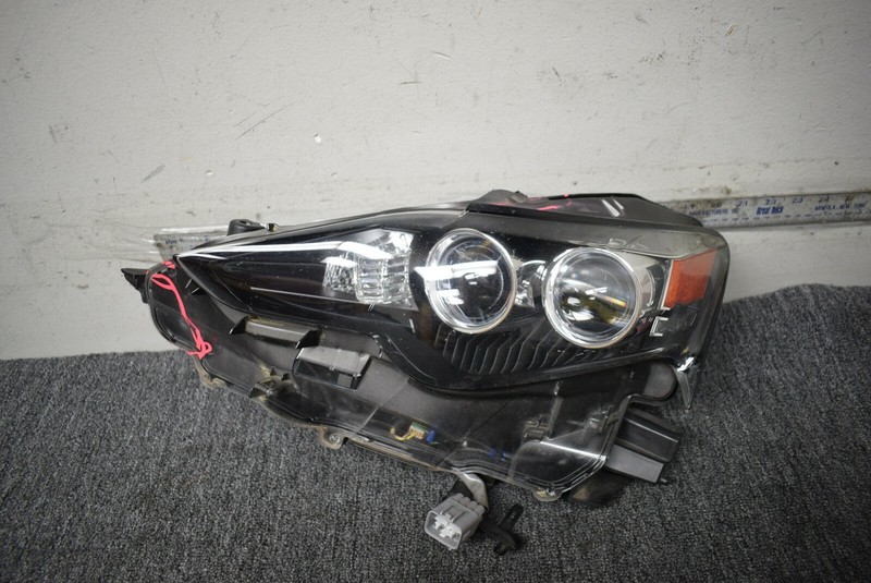 2014-2016 LEXUS IS250 BASE LEFT SIDE HEADLIGHT FACTORY OEM