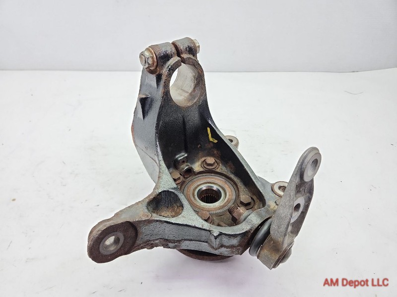 2013 Mini Cooper S R56 R57 R55 R58 R59 Front Left Knuckle w Hub Bearing 6779795