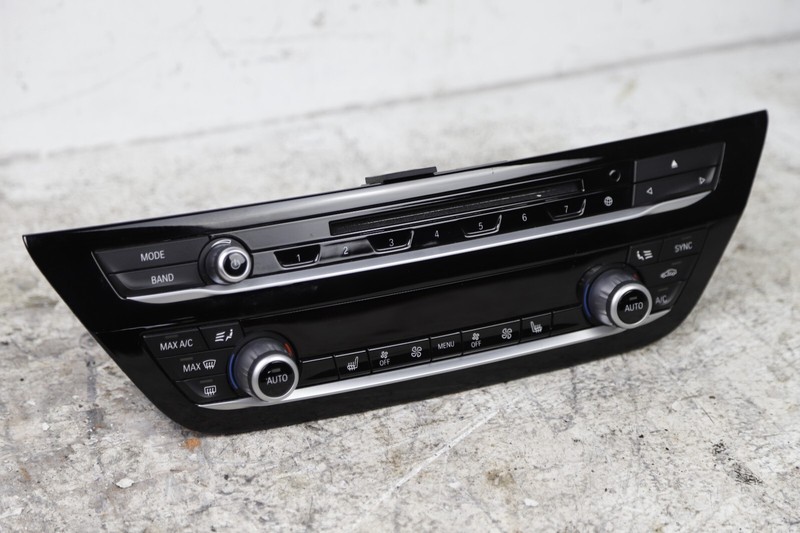 17-20 OEM BMW G30 G32 530 540 640 AC Climate Control Panel Radio Media Buttons
