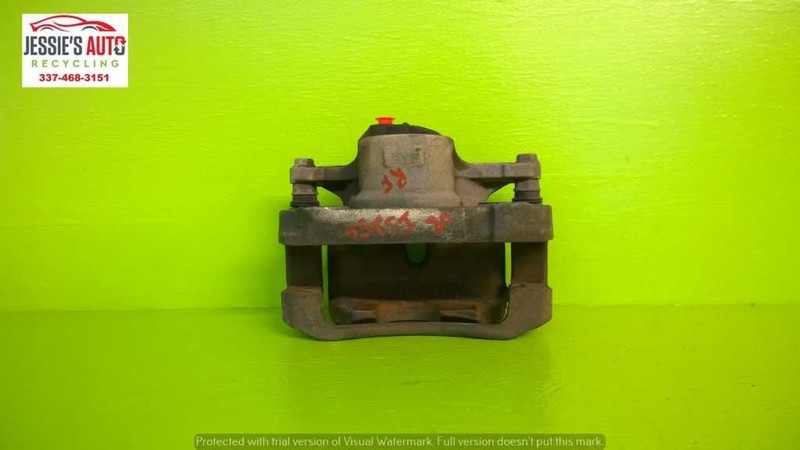 06-09 LEXUS IS250 2.5 AT SDN PASSENGER RIGHT FRONT BRAKE CALIPER OEM 2085-84